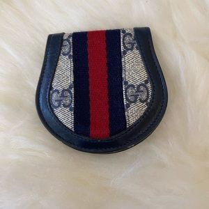 Gucci mini pouch
